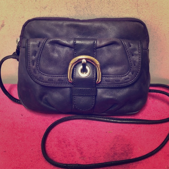 B Makowsky Crossbody Purse - Picture 1 of 6